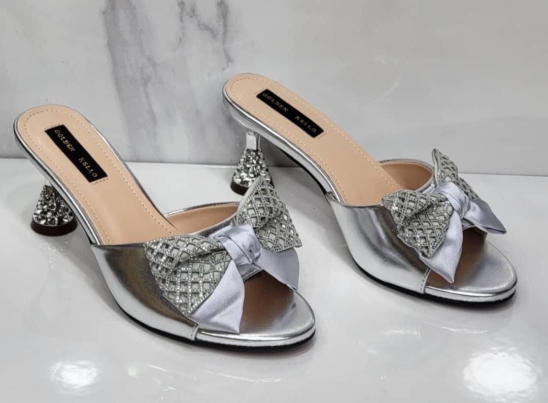 Chaussures Femme — Modèle 03
