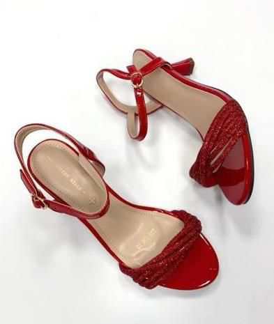 Chaussures Femme — Modèle 06